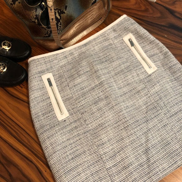 Vince Camuto Adorable Tweed Skirt💕 - Picture 1 of 5